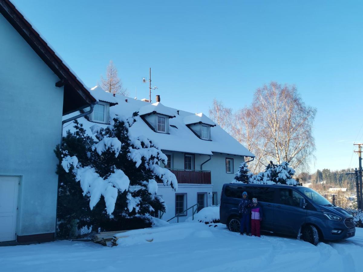 Penzion Pastviny Buitenkant foto